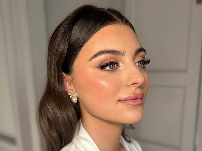 Maquillaje y peinado de novia